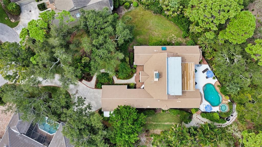 Exterior, Drone