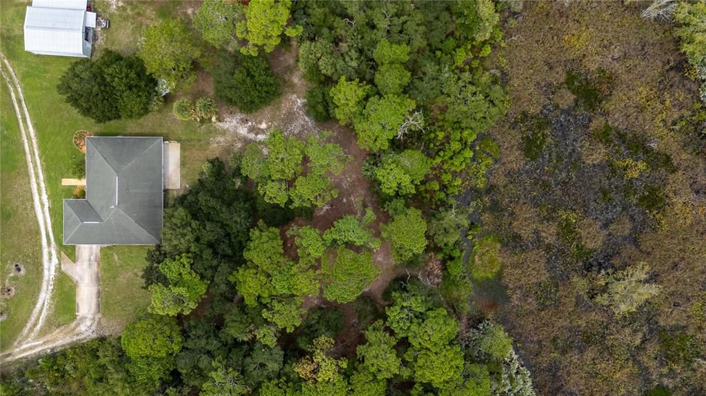 Exterior, Drone