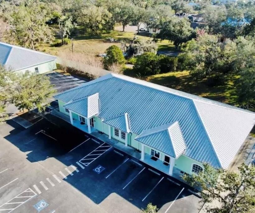 Exterior, Drone