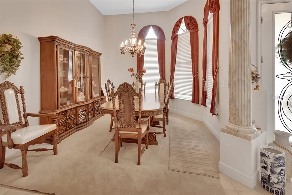 Chandelier, Dining room, Interior