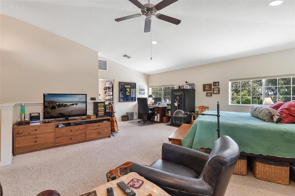 Bedroom, Home Office, Interior, Recessed Lighting