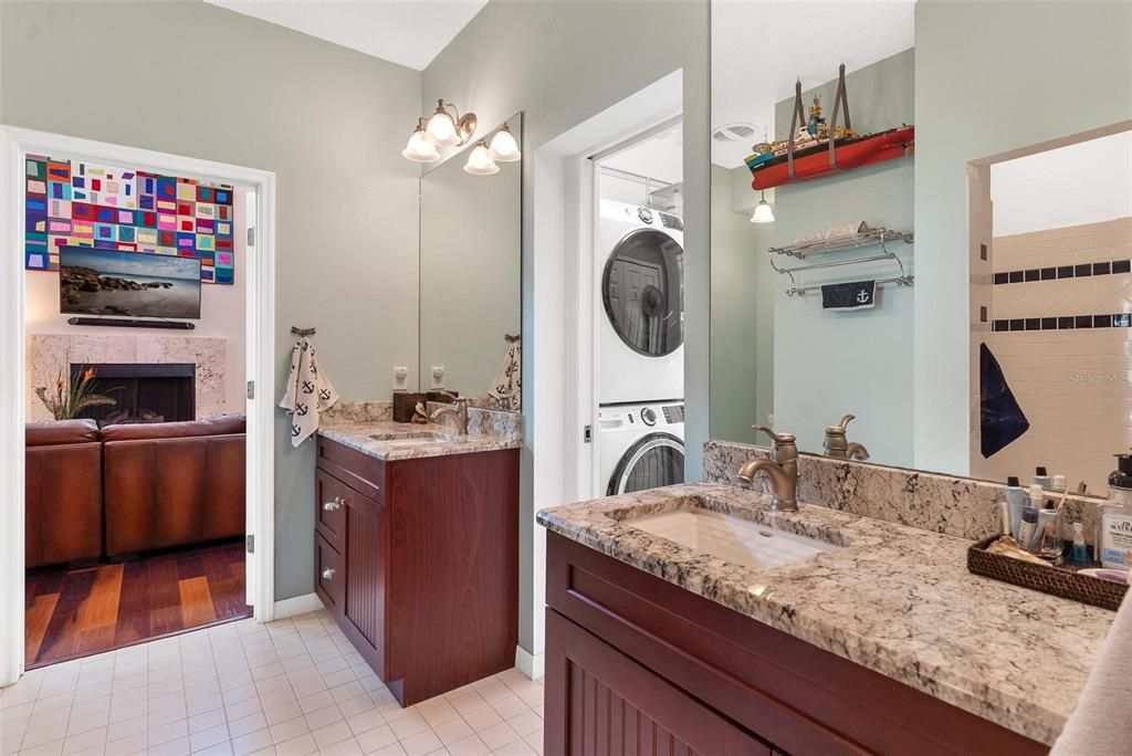 Bathroom, Fireplace, Interior, Washer, Wood Texture Flooring