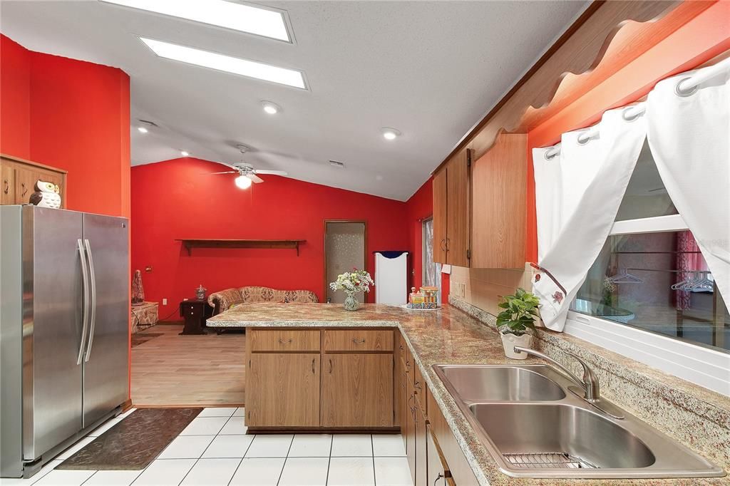 Bedroom, Interior, Kitchen, Recessed Lighting, Wood Texture Flooring