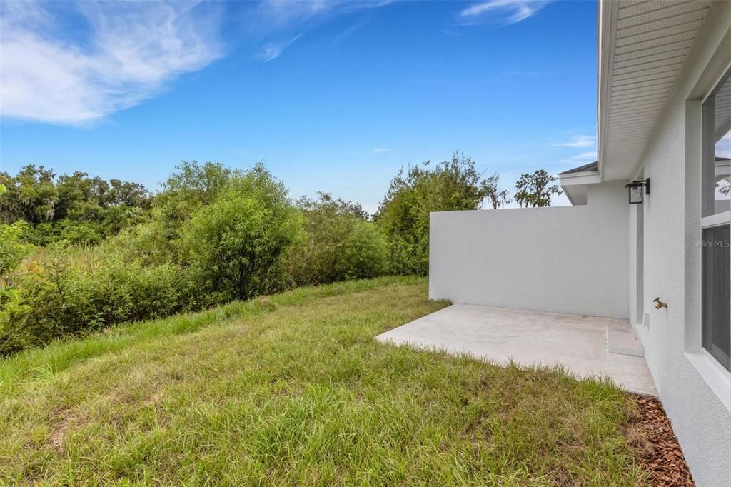 Backyard, Exterior