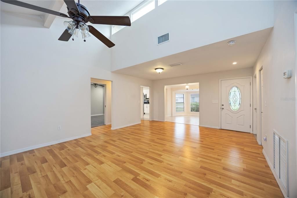 Empty room, Interior, Recessed Lighting, Wood Texture Flooring