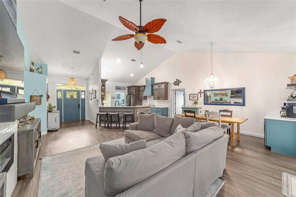 Dining room, Interior, Kitchen, Living room, Pendant Lights, Recessed Lighting, Wood Texture Flooring