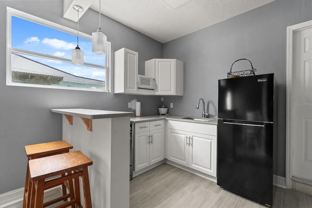 Interior, Kitchen, Pendant Lights, Wood Texture Flooring