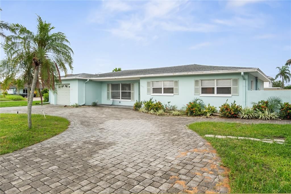 Attached, Backyard, Exterior, Facade, Ranch