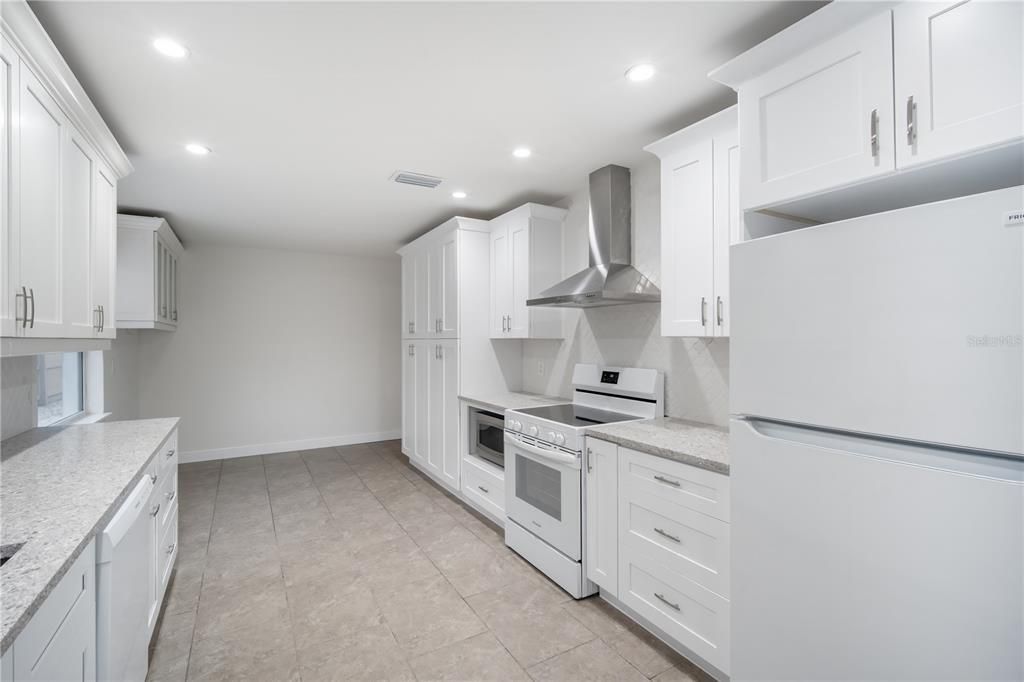 Interior, Kitchen, Recessed Lighting