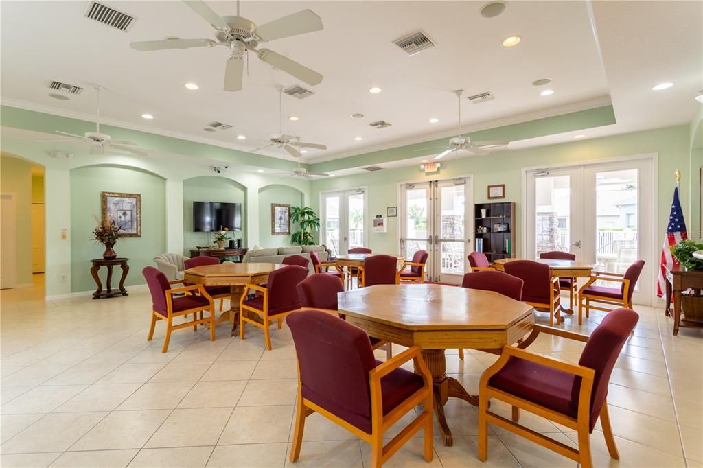 Dining room, Interior, Recessed Lighting