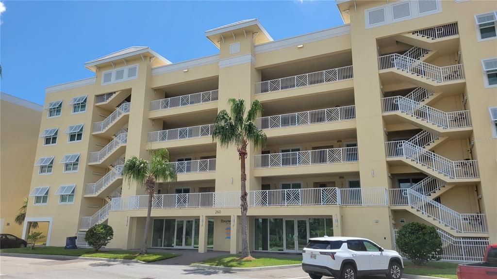 Exterior, Facade, Condo Building