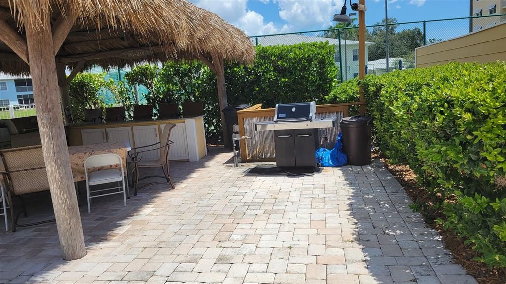 Exterior, Outdoor Kitchen