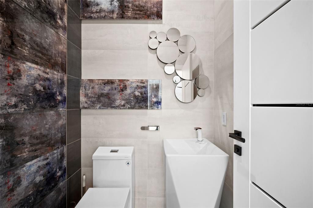 Bathroom, Interior