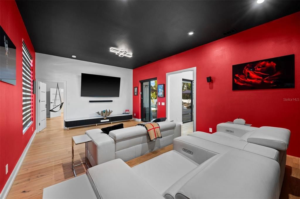 Interior, Living room, Recessed Lighting, Wood Texture Flooring