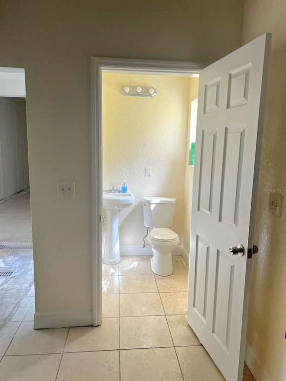 Bathroom, Interior
