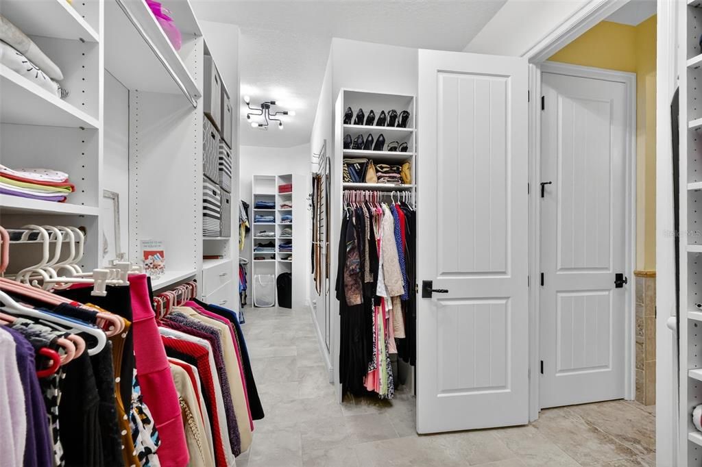 Interior, Walk-in Closets
