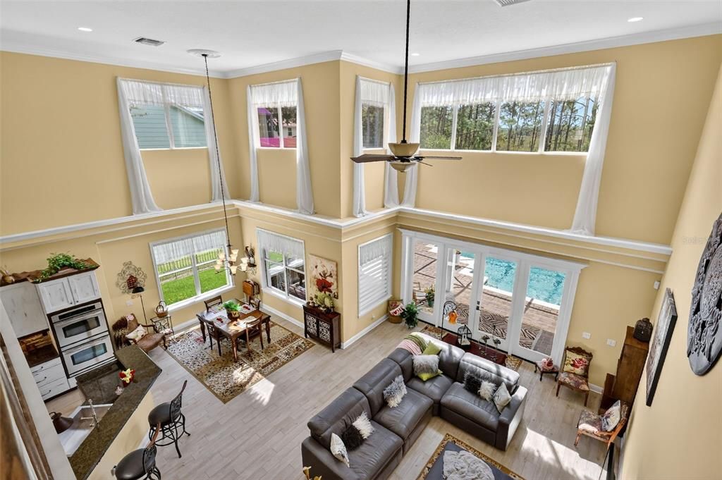 Interior, Living room, Pendant Lights, Recessed Lighting, Wood Texture Flooring