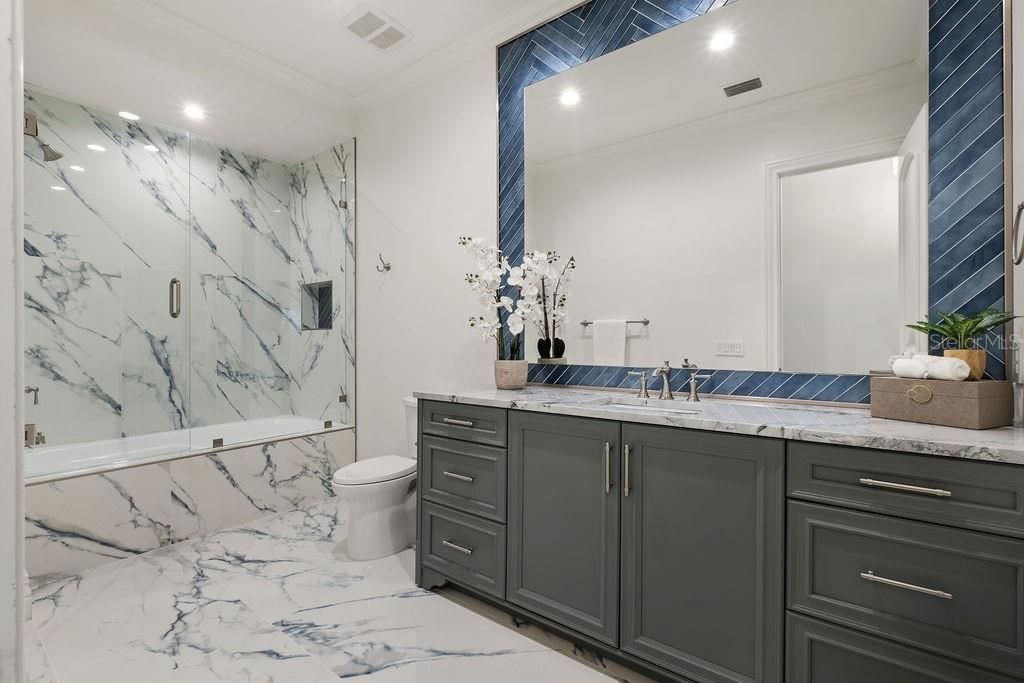 Bathroom, Interior, Marble, Marble Walls, Recessed Lighting
