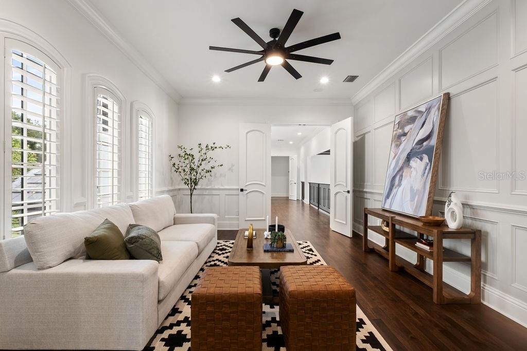 Interior, Living room, Recessed Lighting, Wood Texture Flooring