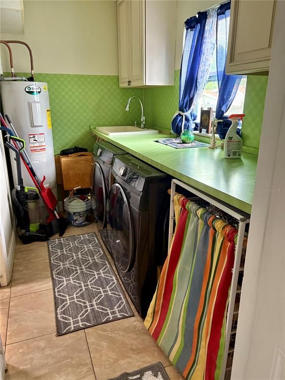 Interior, Washer