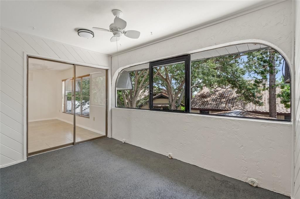 Empty room, Interior, Sun Room