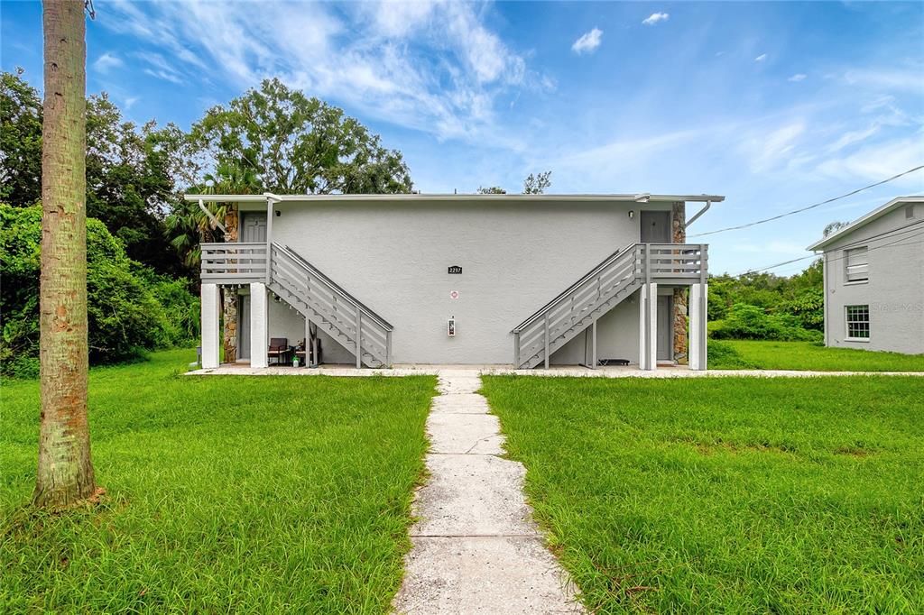 Backyard, Exterior