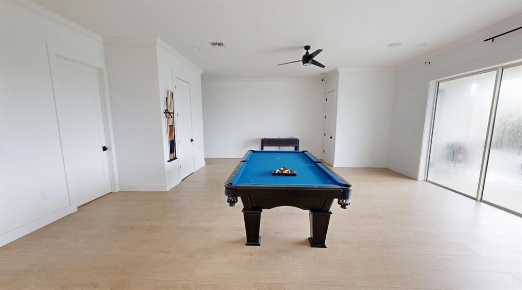 Billiard Table, Game Room, Interior, Wood Texture Flooring