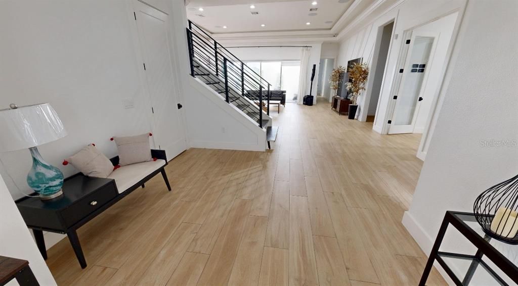 Interior, Recessed Lighting, Wood Texture Flooring
