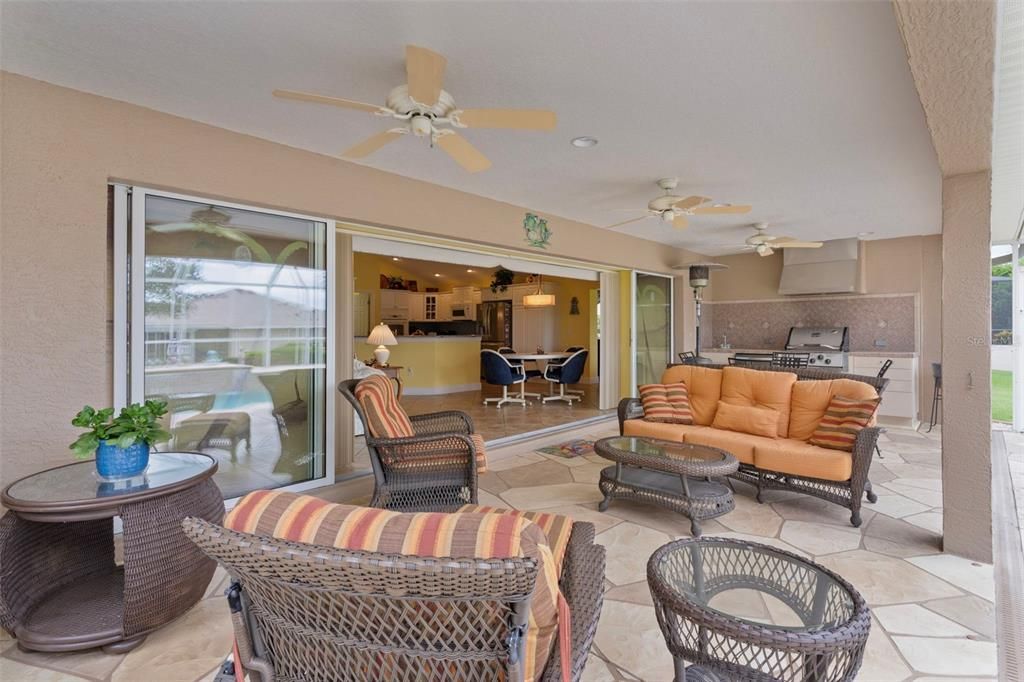 Dining room, Interior, Living room, Recessed Lighting
