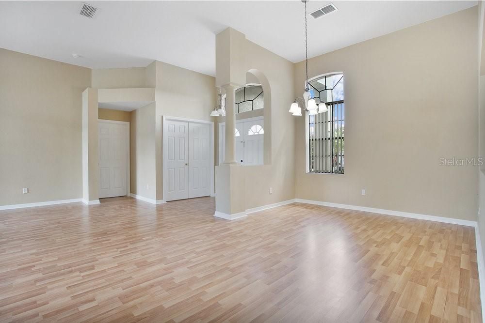 Empty room, Interior, Pendant Lights, Wood Texture Flooring
