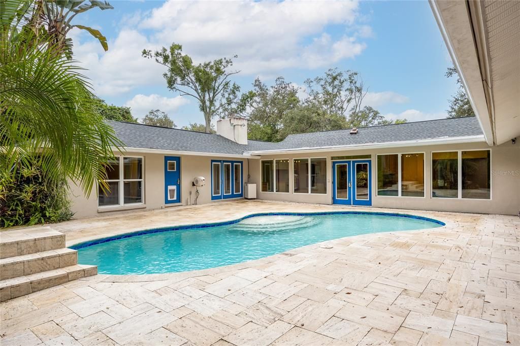 Exterior, Pool