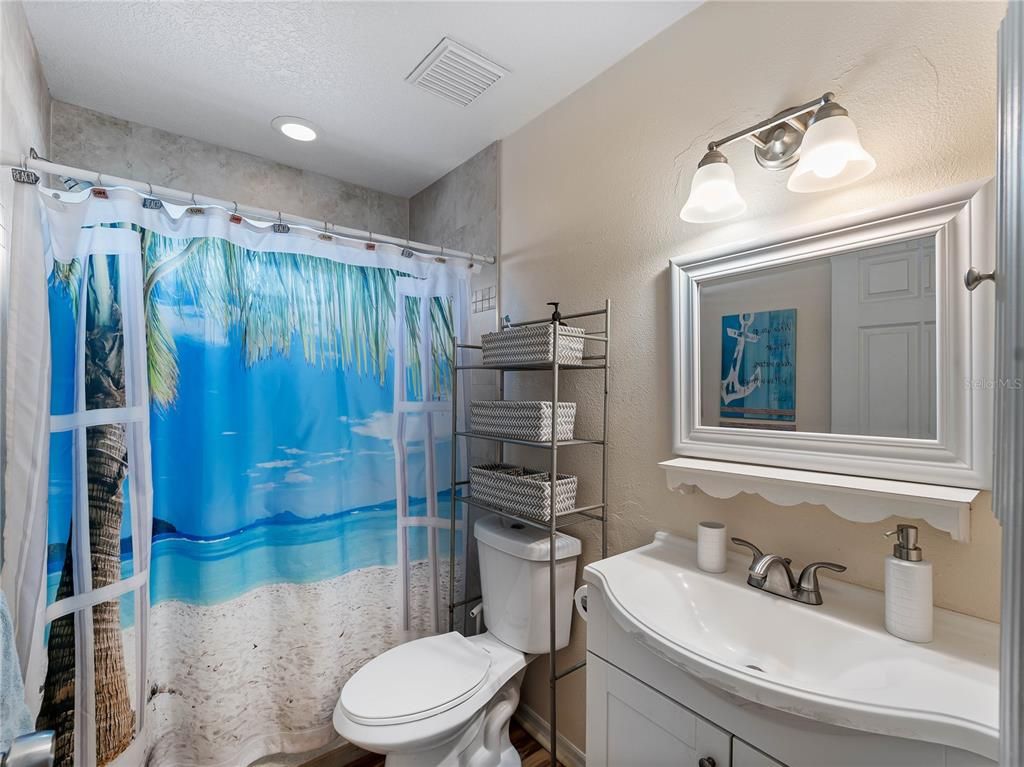 Bathroom, Interior, Recessed Lighting