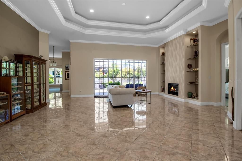 Fireplace, Interior, Living room, Pendant Lights, Recessed Lighting