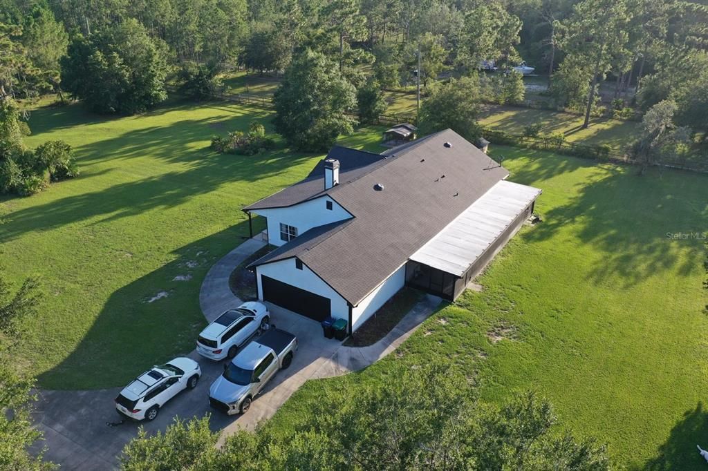 Exterior, Drone