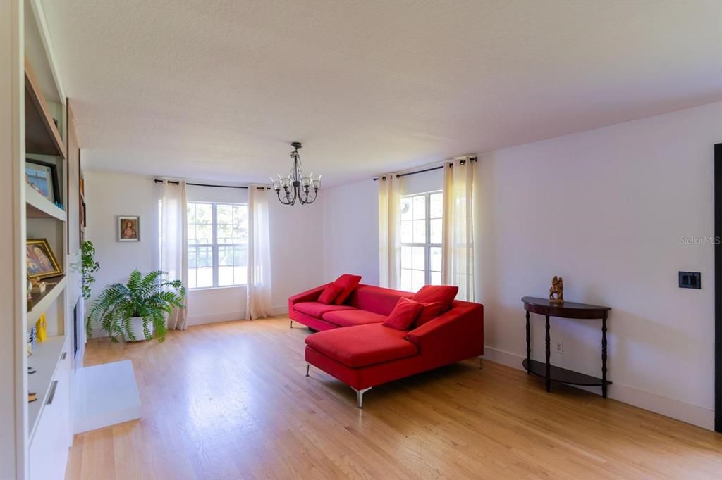 Chandelier, Interior, Living room, Wood Texture Flooring