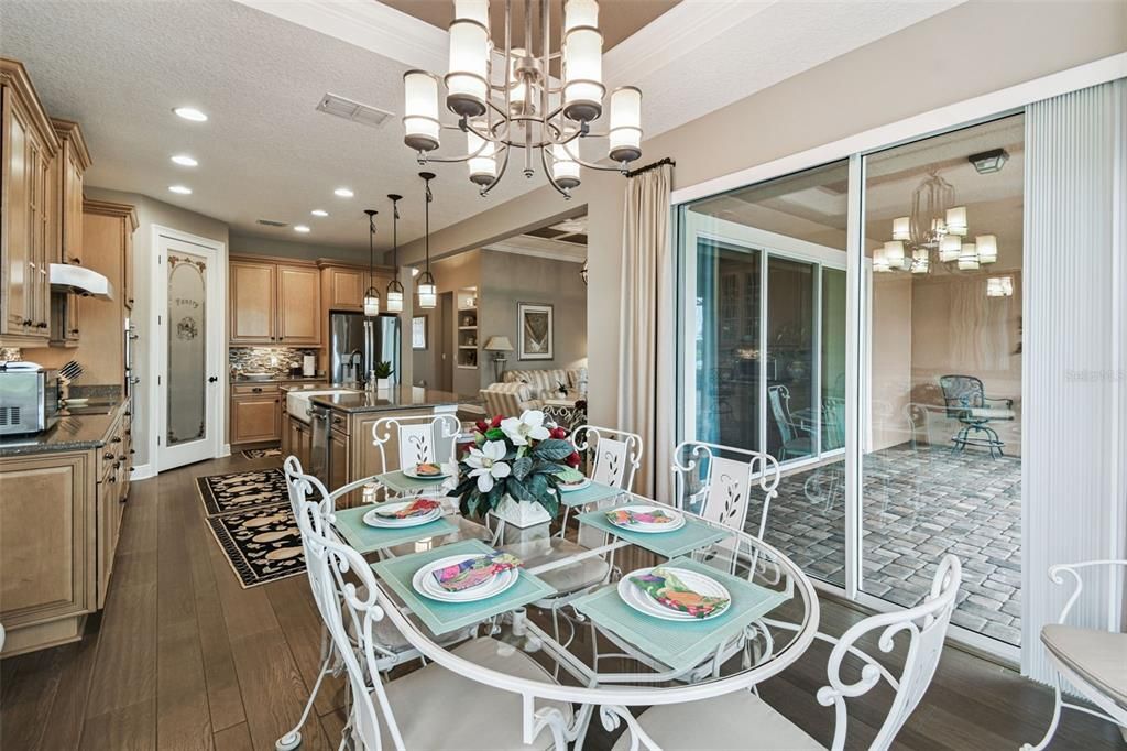 Chandelier, Dining room, Interior, Kitchen, Pendant Lights, Recessed Lighting, Wood Texture Flooring