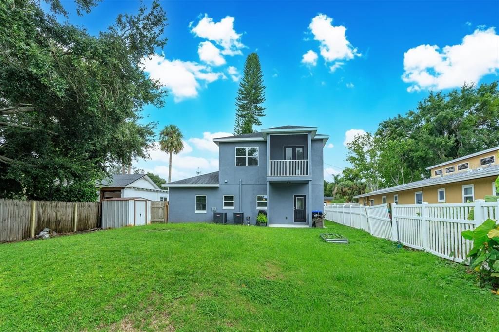 Backyard, Exterior