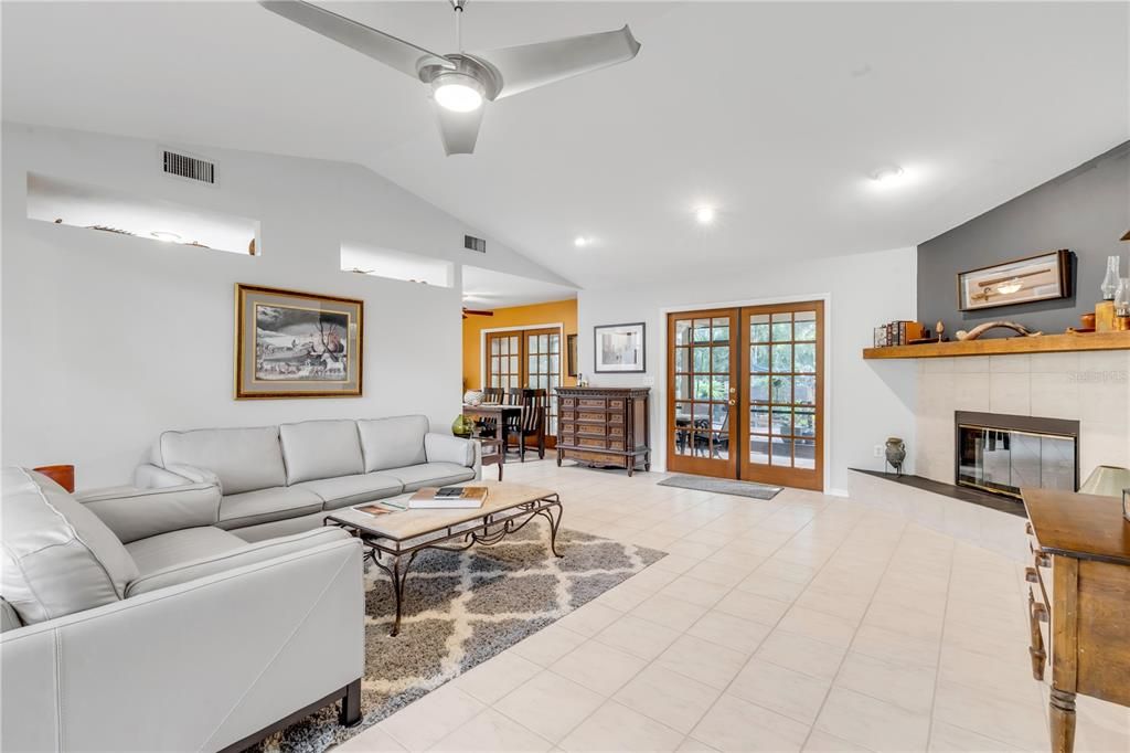 Fireplace, Interior, Living room, Recessed Lighting