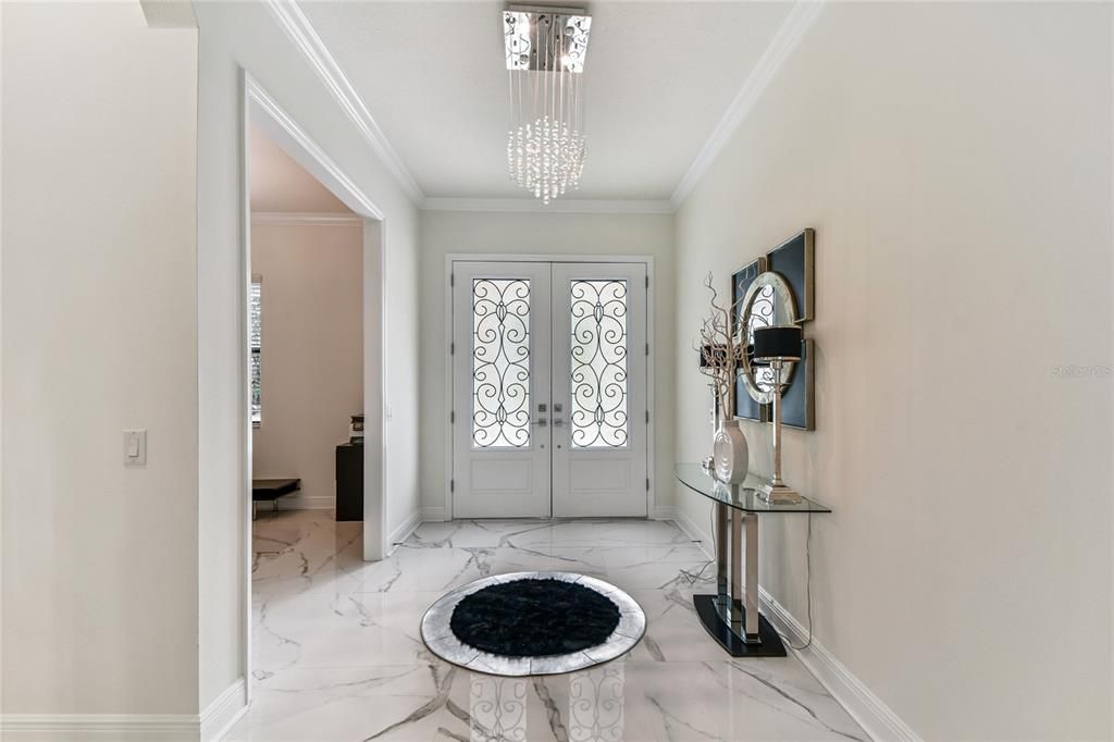 Chandelier, Interior, Marble