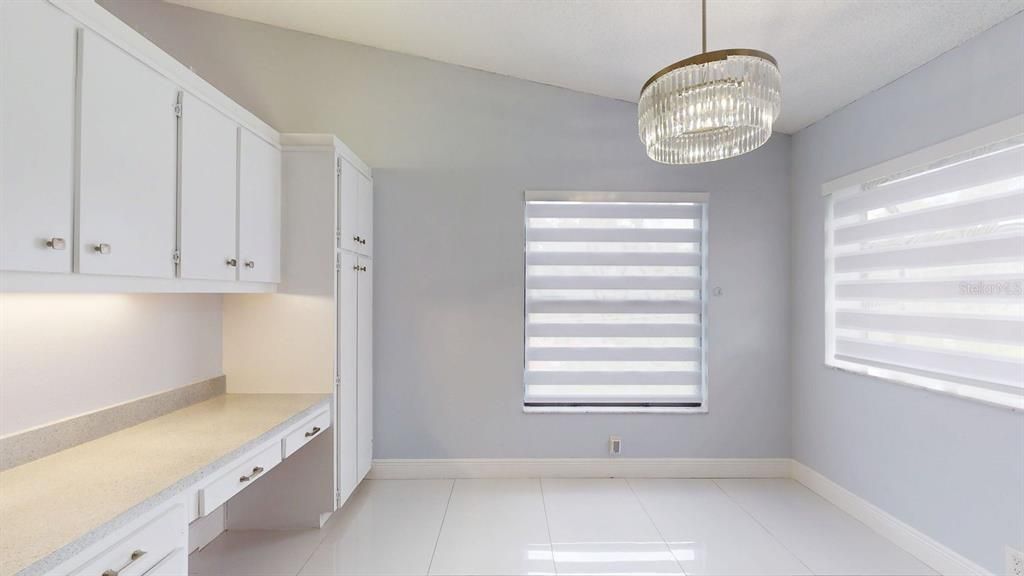 Chandelier, Interior