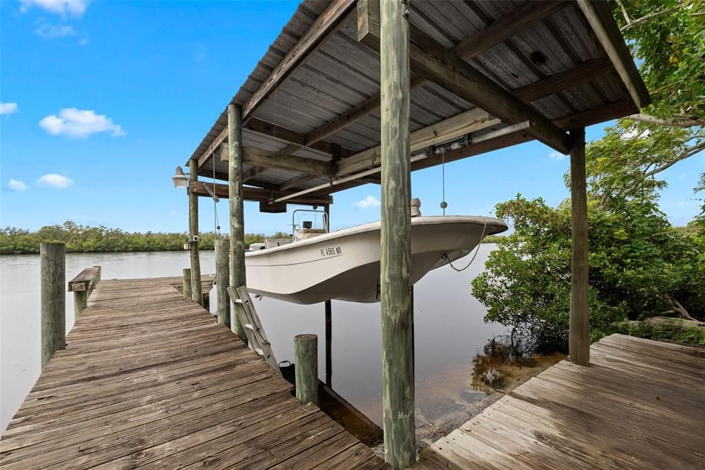 Exterior, Water