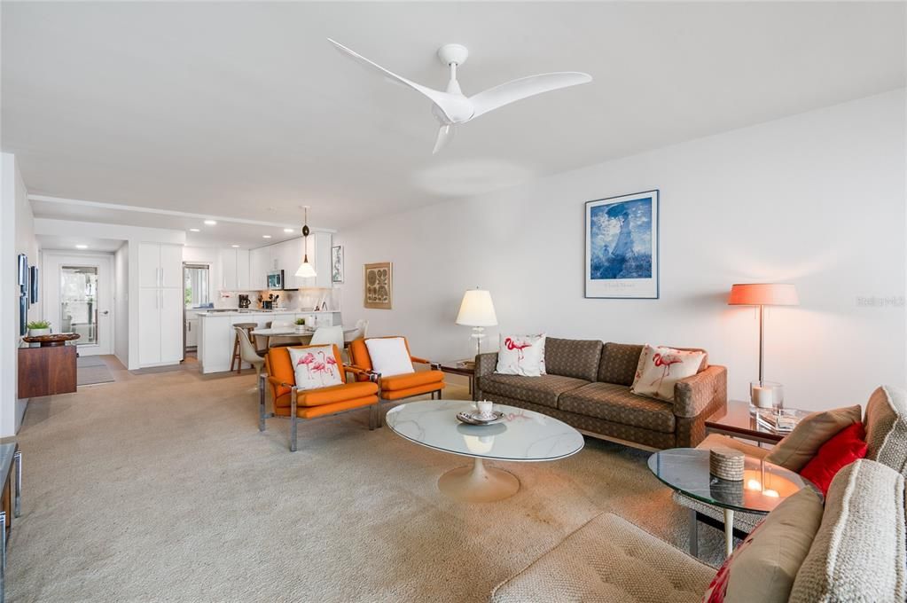 Interior, Kitchen, Living room, Pendant Lights, Recessed Lighting