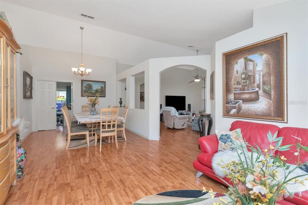 Chandelier, Dining room, Interior, Living room, Wood Texture Flooring