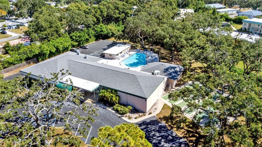 Exterior, Drone