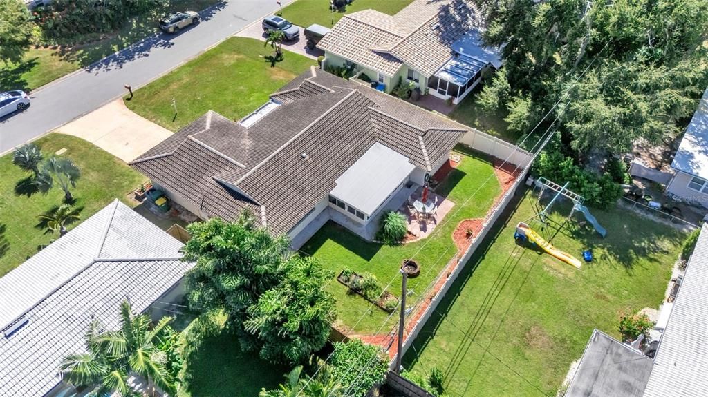 Exterior, Drone