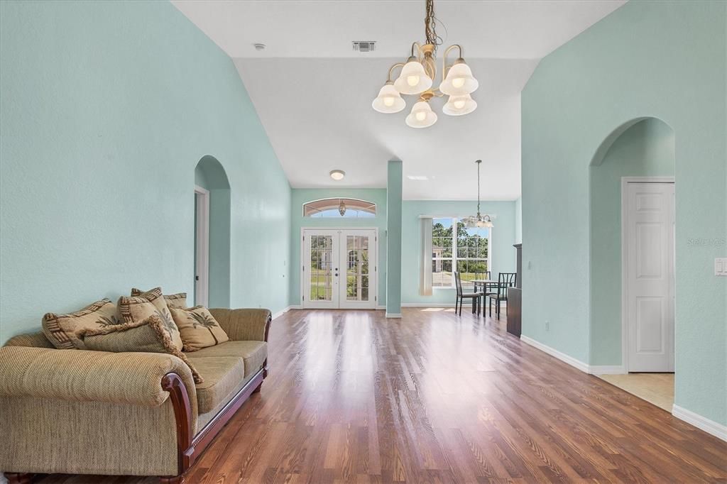 Chandelier, Interior, Wood Texture Flooring