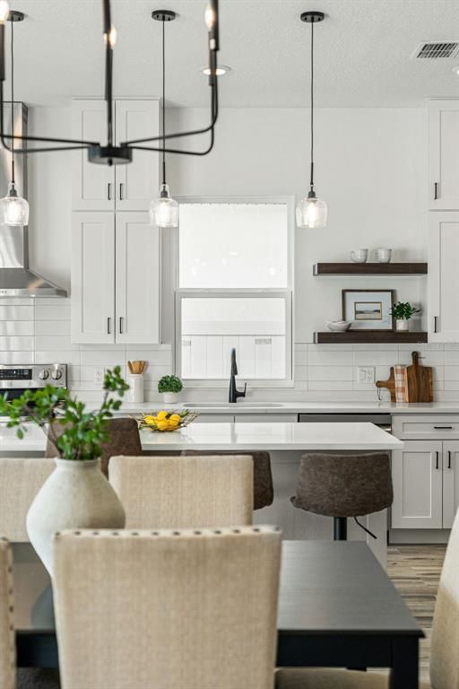 Interior, Kitchen, Pendant Lights, Wood Texture Flooring