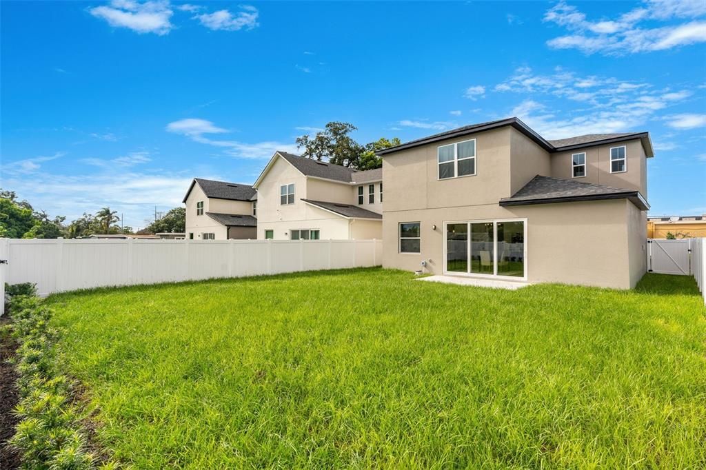 Backyard, Exterior