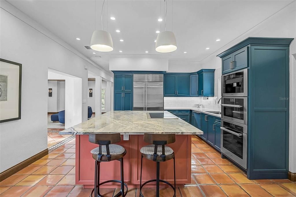 Interior, Kitchen, Pendant Lights, Recessed Lighting, Stainless Steel Appliances