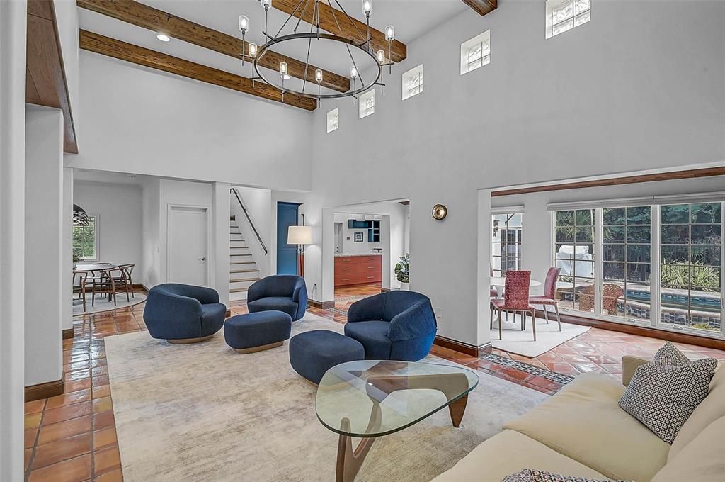 Dining room, Interior, Living room, Pendant Lights, Recessed Lighting, Wooden Beams